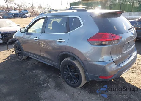 2017 Nissan Rogue Sv z USA, uszkodzony, nr VIN 5N1AT2MV5HC892796
